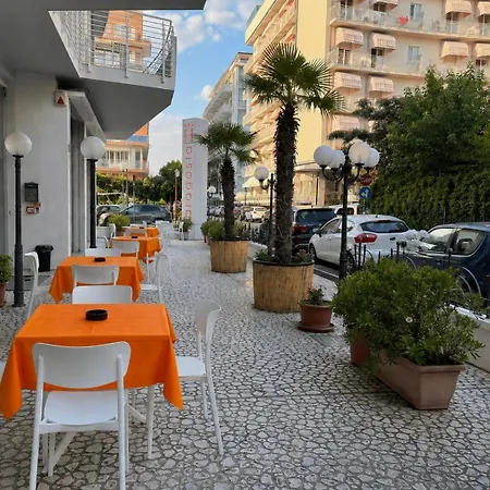 Hotel Aragosta-3